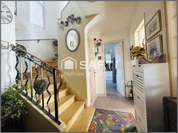 Joli pavillon avec garage et jardin