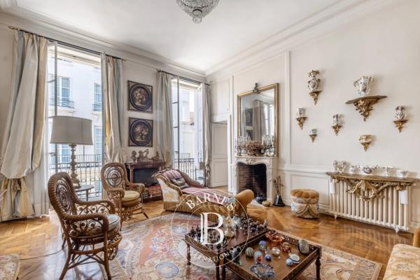 Paris 7ème, Appartement 2 Chambres -  93 m² à vendre