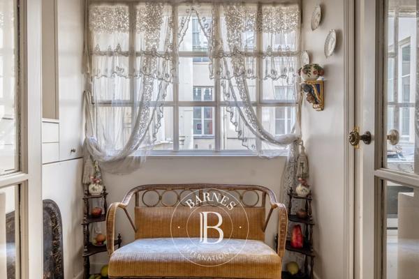 Paris 7ème, Appartement 2 Chambres -  93 m² à vendre