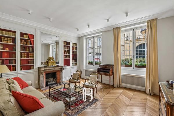 Paris 7ème, Appartement 2 Chambres -  82 m² à vendre