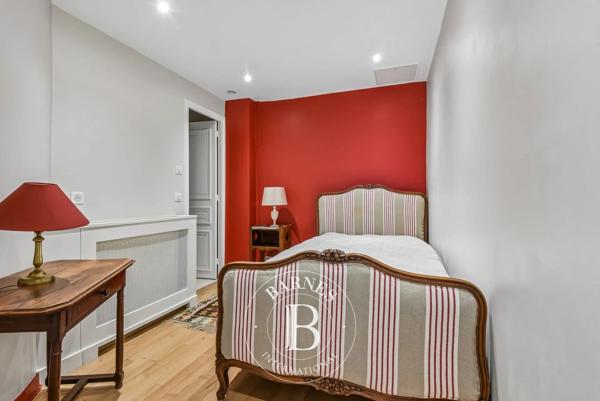 Paris 7ème, Appartement 2 Chambres -  82 m² à vendre