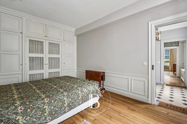 Paris 7ème, Appartement 2 Chambres -  82 m² à vendre