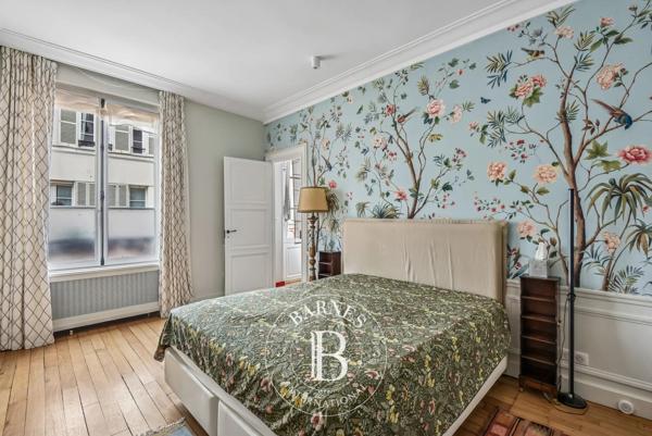 Paris 7ème, Appartement 2 Chambres -  82 m² à vendre