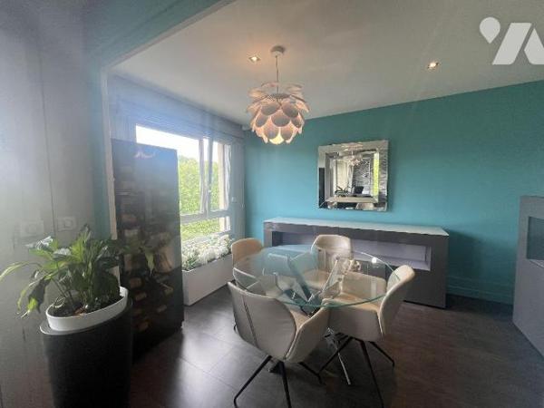 BOULOGNE-SUR-MER
Notre Service Immobilier vous propose cet appartement de standing au sein d'u...