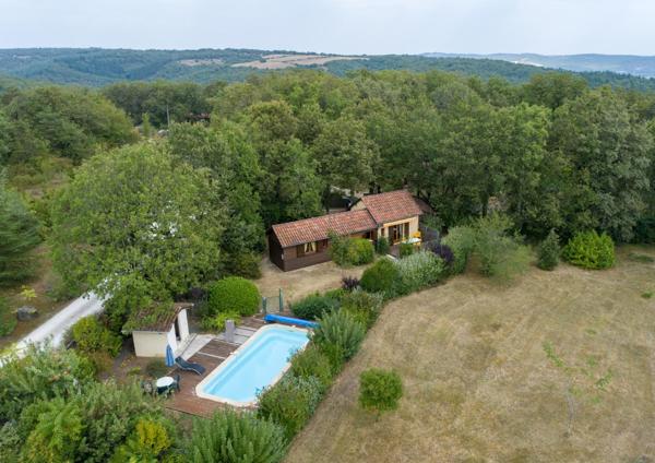 Maison + gîte indépendant dans un écrin de verdure