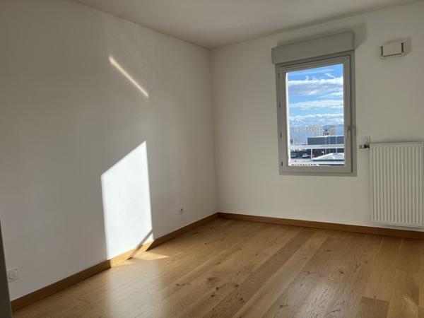 Appartement à vendre |  Pierre-Bénite |  2 pièces | 34 m²