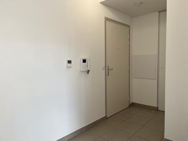 Appartement à vendre |  Pierre-Bénite |  2 pièces | 34 m²