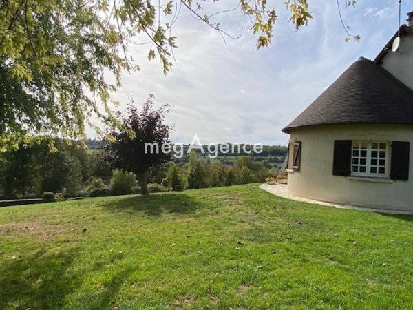 Maison à VIMOUTIERS, 61120 - 9 pièces 193m²