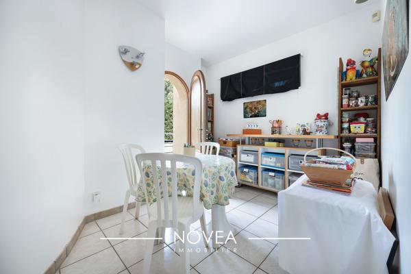 Très belle maison d'architecte à Grézieu-la-Varenne