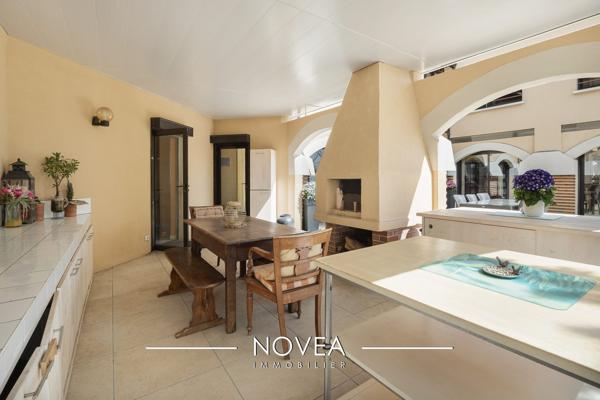 Très belle maison d'architecte à Grézieu-la-Varenne