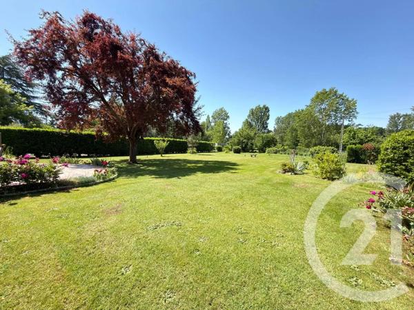 Maison à vendre  5 pièces - 145,10 m 2   LA GUIERCHE  - 72