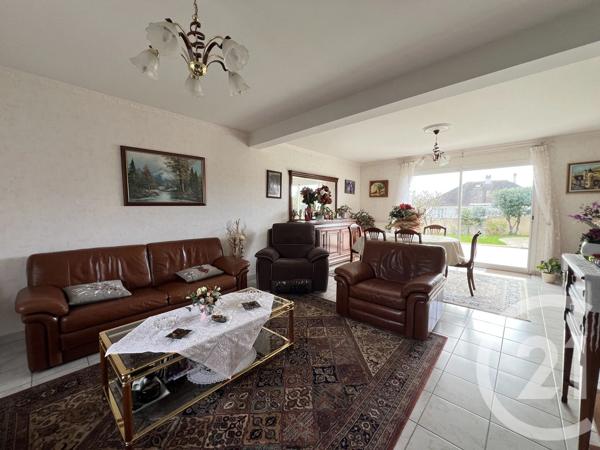 Maison à vendre  5 pièces - 145,10 m 2   LA GUIERCHE  - 72