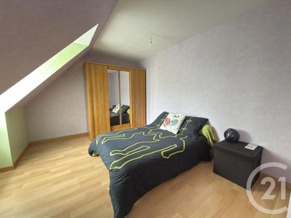 Maison à vendre  5 pièces - 145,10 m 2   LA GUIERCHE  - 72