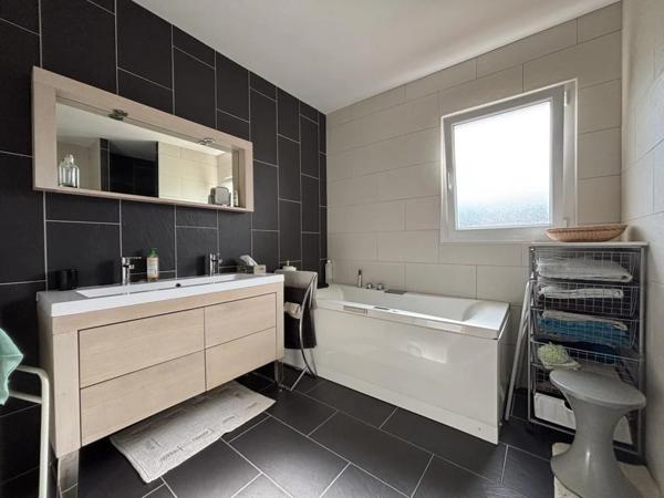 Maison à vendre à Saint-Donat-sur-l'Herbasse (26260)