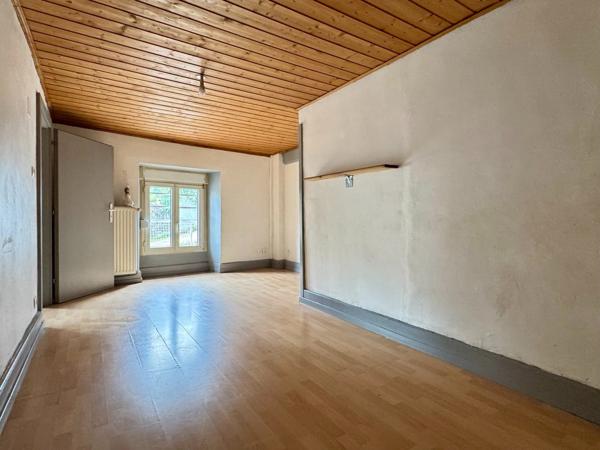 Rothau centre - Appartement en duplex 4 chambres avec jardin et dépendance