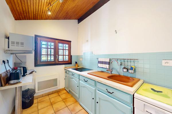 Grande maison basque sur parcelle de 15.000 m2