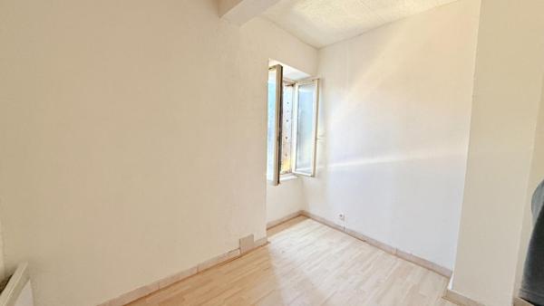 EXCLUSIVITE !! IDEAL INVESTISSEMENT LOCATIF ! MAISON DE VILLAGE 10 MINUTES CARCASSONNE