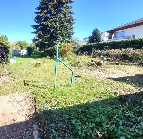 Au coeur de BRON - PARCELLE A BÂTIR 500 m²  hors lotissement - Libre constructeur