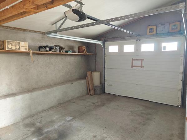 Propriété de 8 pièces avec grange