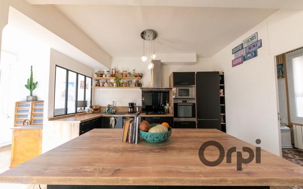 Maison à vendre    5 pièces • 170 m2 Pézilla-la-Rivière