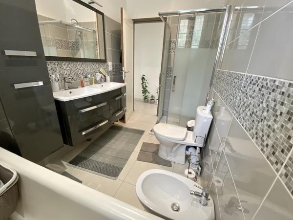 Maison 10 pièces - 190 m²