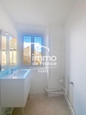 Appartement Evron 1 pièce(s)