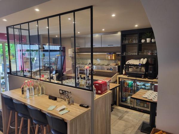 À CÉDER FOND PIZZERIA EN CENTRE-BOURG DANS UNE COMMUNE DYNAMIQUE