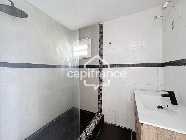 À VENDRE – IMMEUBLE DE RAPPORT COMPOSÉ DE 3 LOGEMENTS 430 m² LES ABYMES (97139)