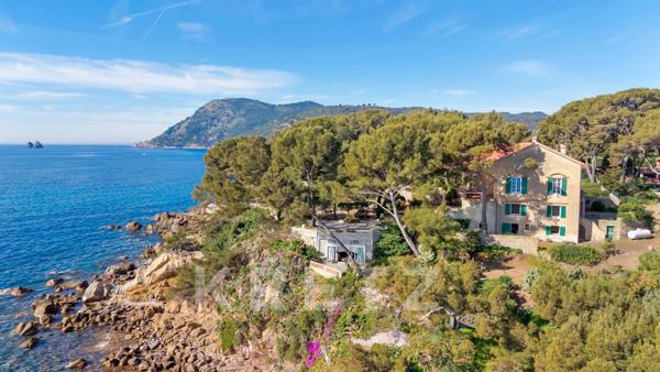 Maison de Maître sur l'eau avec accès mer