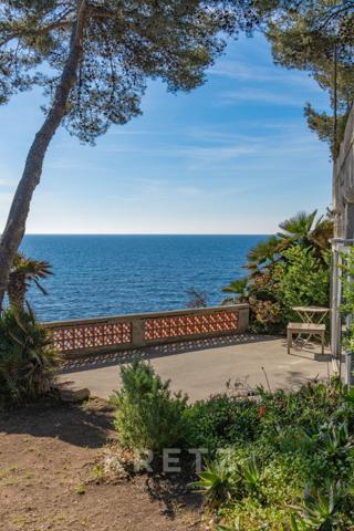 Maison de Maître sur l'eau avec accès mer