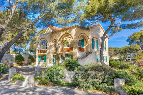 Maison de Maître sur l'eau avec accès mer