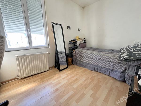MERU Maison - 6 pièces - 4 chambres - séjour double 30m² - toutes commodités sur place