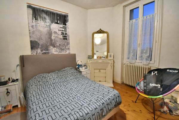 Maison des années 30 à vendre 5 pièces (16) ANGOULEME, 4 Chambres, 1 garage, 1 jardin