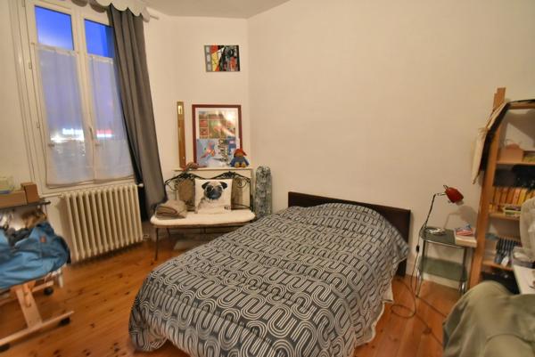 Maison des années 30 à vendre 5 pièces (16) ANGOULEME, 4 Chambres, 1 garage, 1 jardin