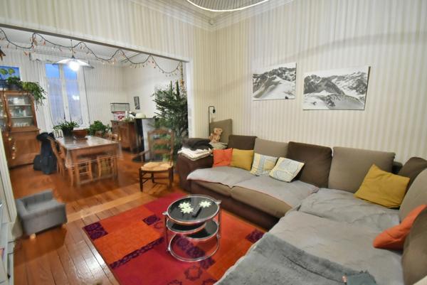 Maison des années 30 à vendre 5 pièces (16) ANGOULEME, 4 Chambres, 1 garage, 1 jardin