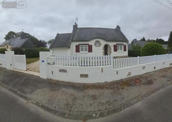Maison individuelle à vendre à Questembert dans le Morbihan (56230), ref : VM1743-56008