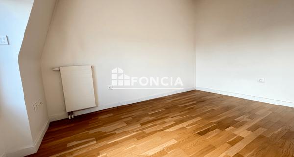 À vendre Studio 39.23 m² - Châtenay-malabry 92290