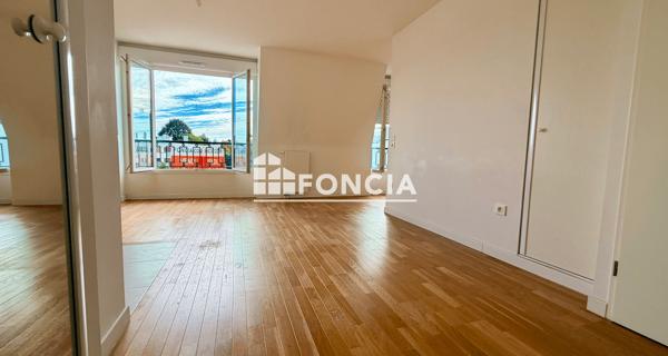 À vendre Studio 39.23 m² - Châtenay-malabry 92290