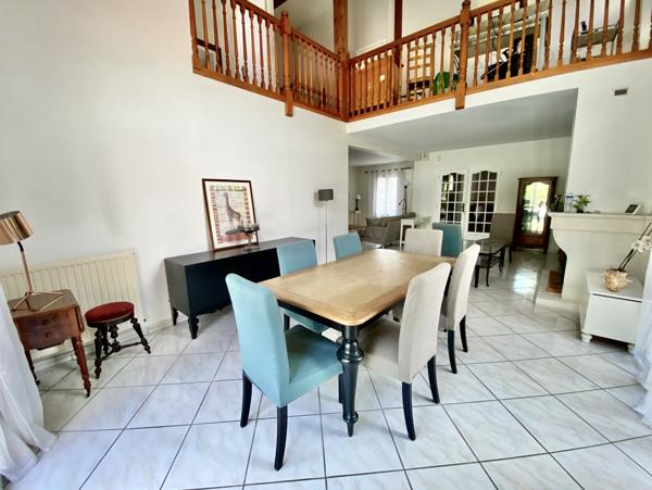 Maison 7 pièces - 157 m²