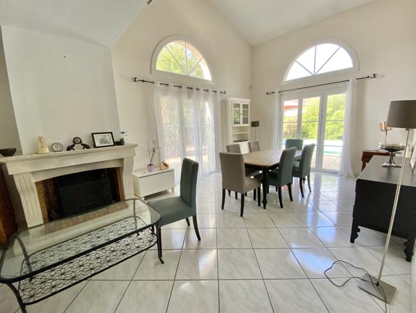 Maison 7 pièces - 157 m²