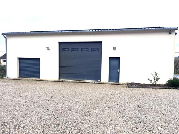 Maison 200M2 5 chambres sur 5000M2 et atelier 100M2