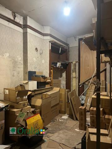 Local commercial · Location Villeurbanne (69100)