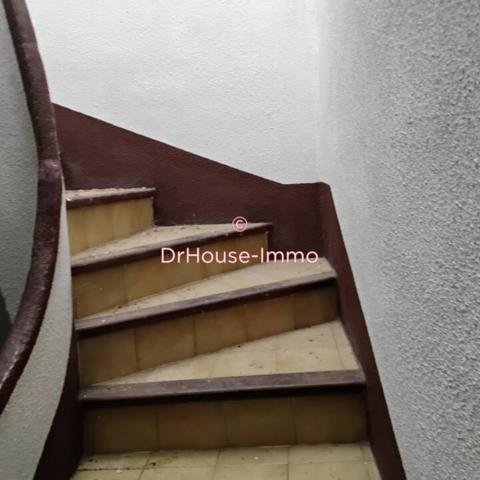 Immeuble à vendre 8 pièces de 315 m²