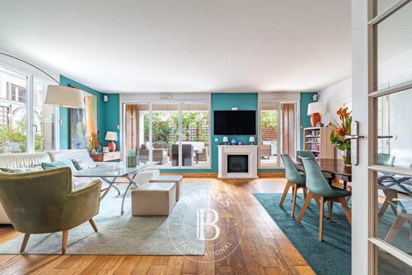 Paris 16ème, Appartement 4 Chambres -  136 m² à vendre