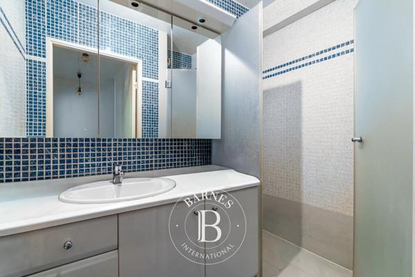 Paris 16ème, Appartement 4 Chambres -  136 m² à vendre