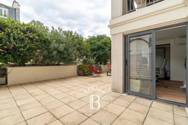 Paris 16ème, Appartement 4 Chambres -  136 m² à vendre