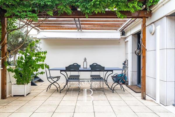 Paris 16ème, Appartement 4 Chambres -  136 m² à vendre