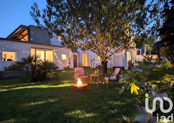 Maison à vendre 8 pièces 200 m² Jarnac