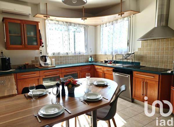 Maison à vendre 8 pièces 200 m² Jarnac