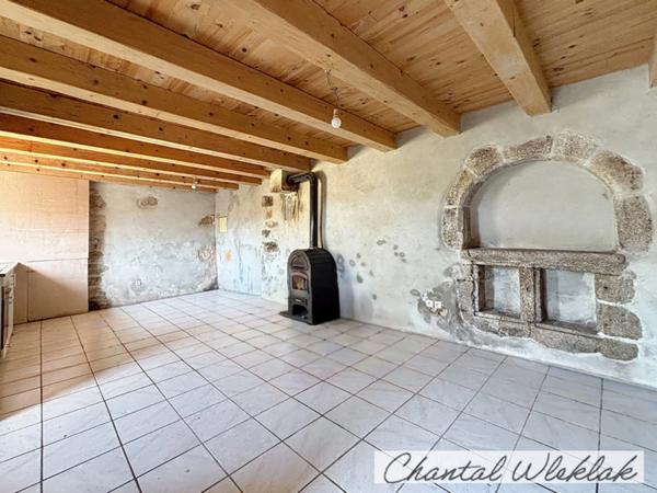 Maison en pierre à vendre (07) d'env 66 m2 hab - Terrain 432 m2